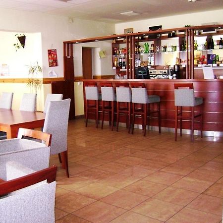 Karoly Robert Diakhotel Gyongyos Exterior photo